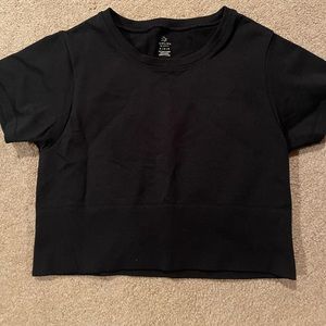 Offline cropped workout shirt